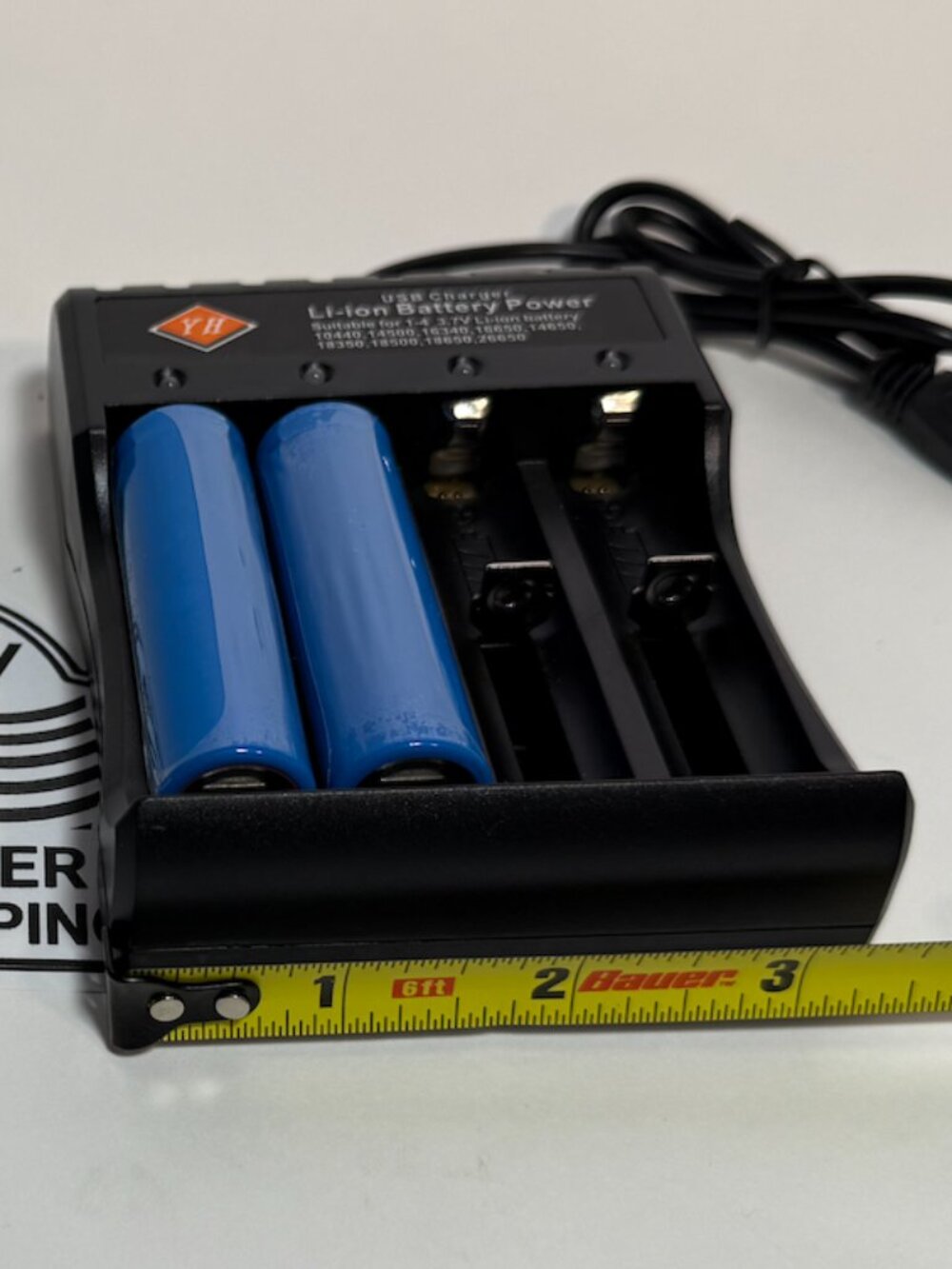 YH USB 18650 3.7v rechargeable li-ion battery charger